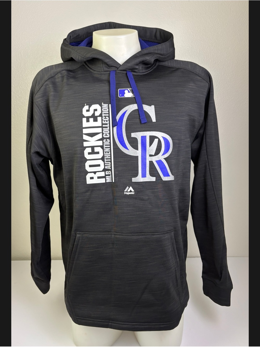 Colorado Rockies Majestic MLB
Therma Base Pullover Hoodie Men's Large